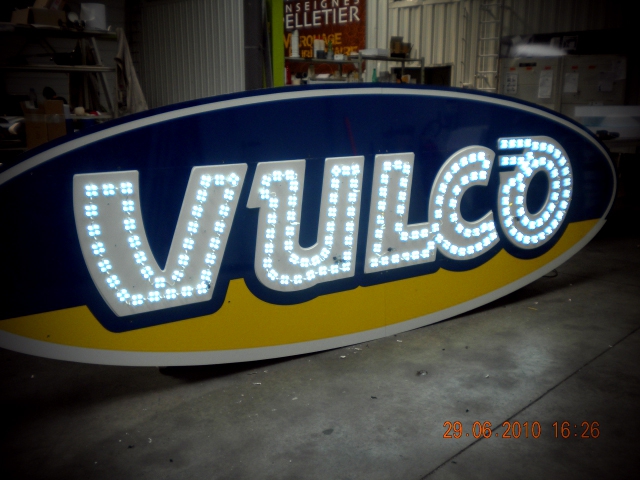 Lettre rétro-éclairées Vulco