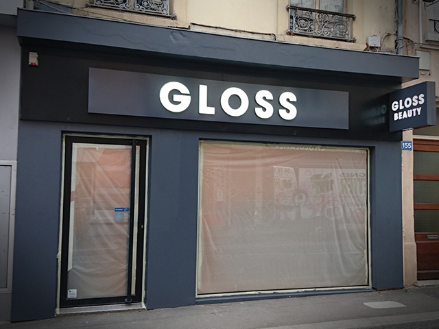 Caissons lumineux Gloss Beauté