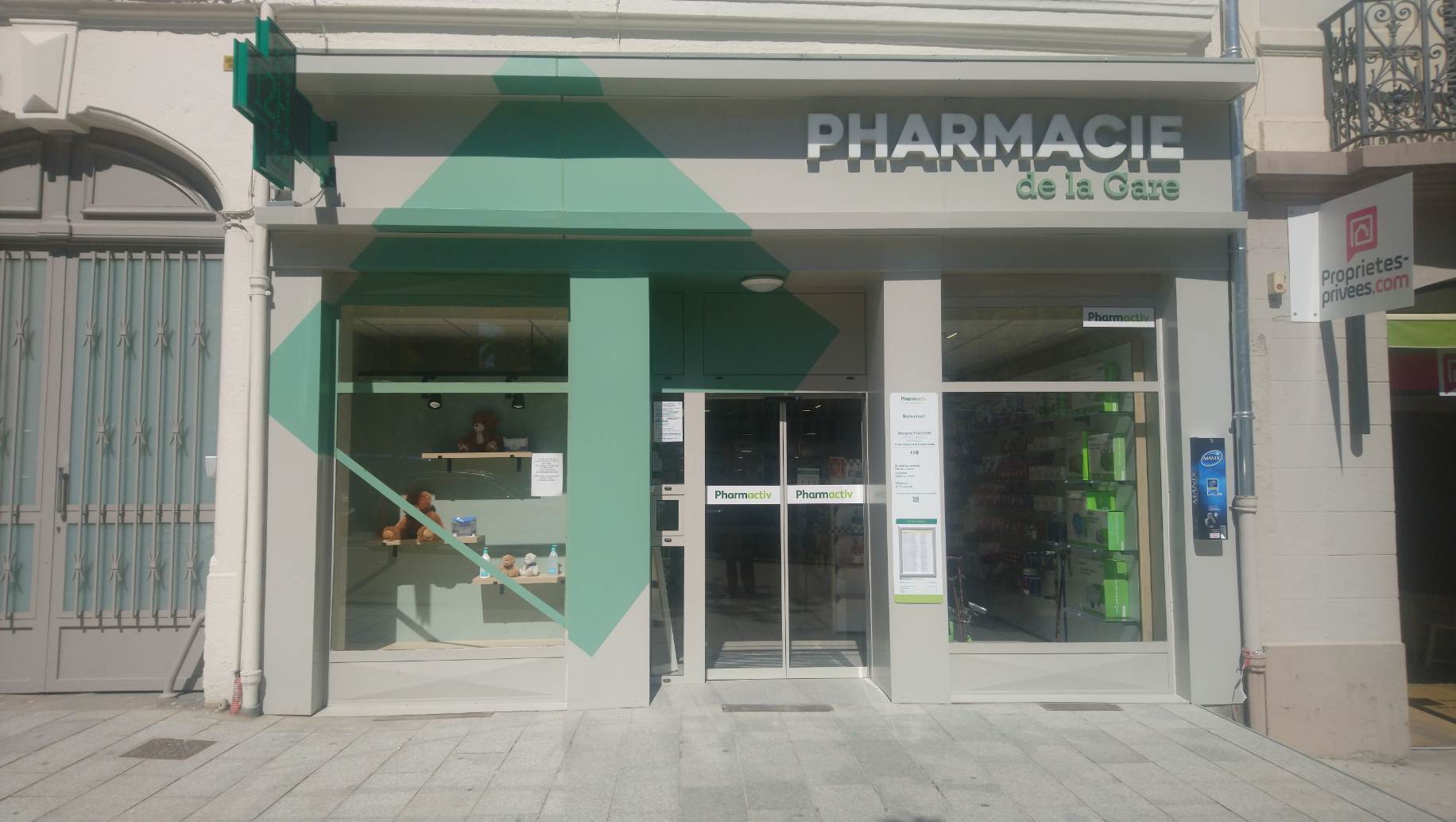 Habillage de Façade en Alu : Esthétique et Robustesse