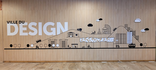 Signalétique Adhésive Intérieure : Un Support Visuel Impactant et Pratique